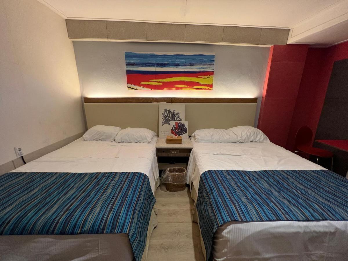 Saipan Well House Hotel Ngoại thất bức ảnh