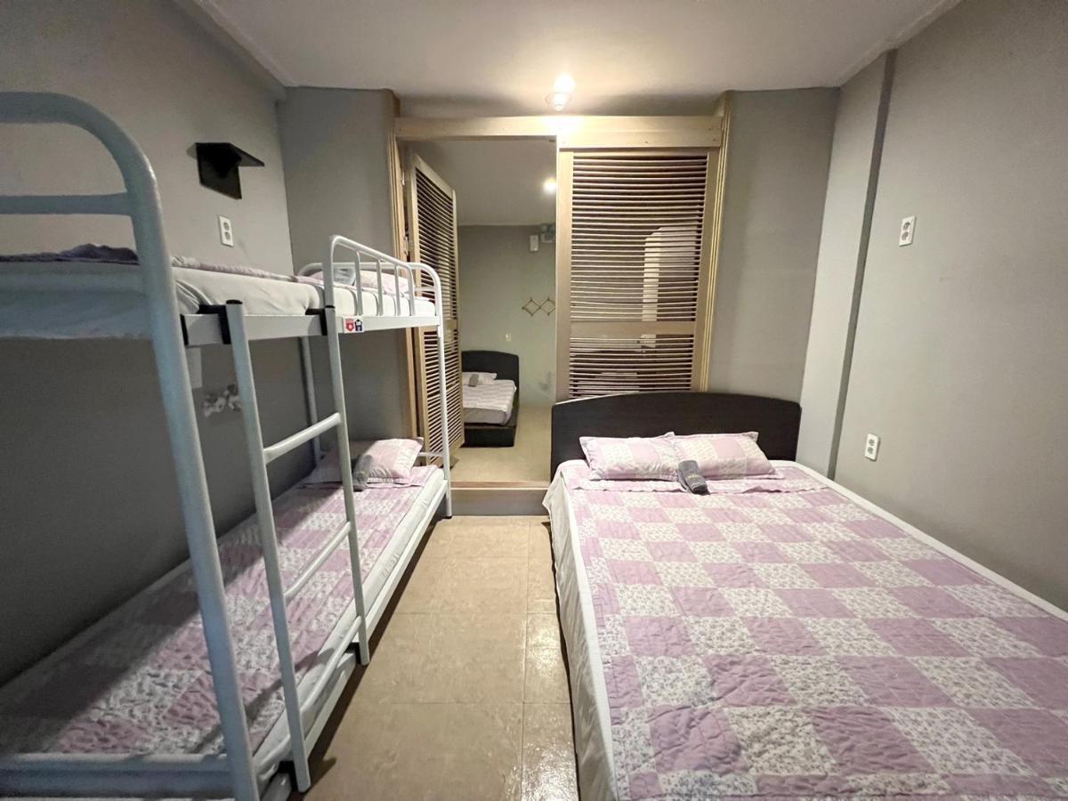 Saipan Well House Hotel Ngoại thất bức ảnh